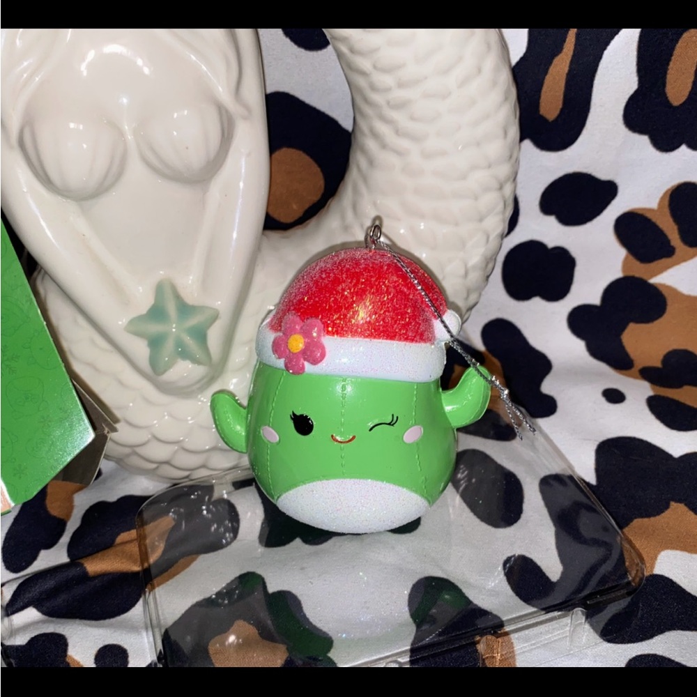 SQUISHMALLOWS CACTUS IN SANTA HAT CHRISTMAS TREE ORNAMENT